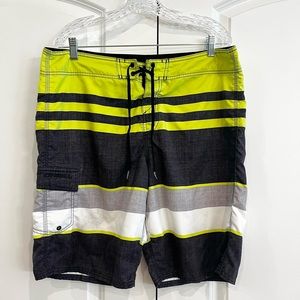 O’Neil board shorts size large